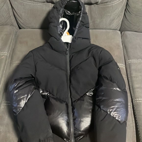 Pre-owned. An item that has been used or worn previously. Moose knuckles - Picture 4 of 5